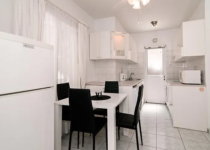 Sue's 아파트 파포스